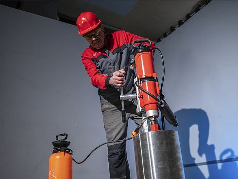 Комплект для алмазного сверления VOLL INDUSTRIAL V-Kit 400, применение